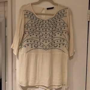 Mint embroidery flow top THML size large